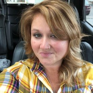 Meet your Posher, Anita